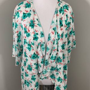 LuLaRoe Monroe kimono/cardigan/wrap Small fringe